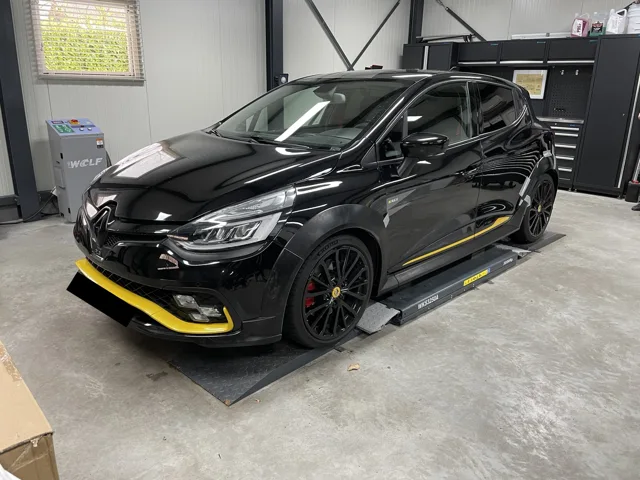 Renault Clio R.S.18 · 15