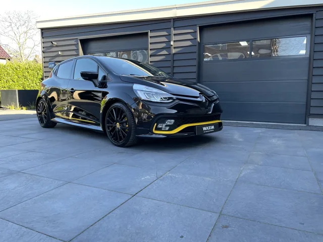 Renault Clio R.S.18 · 22