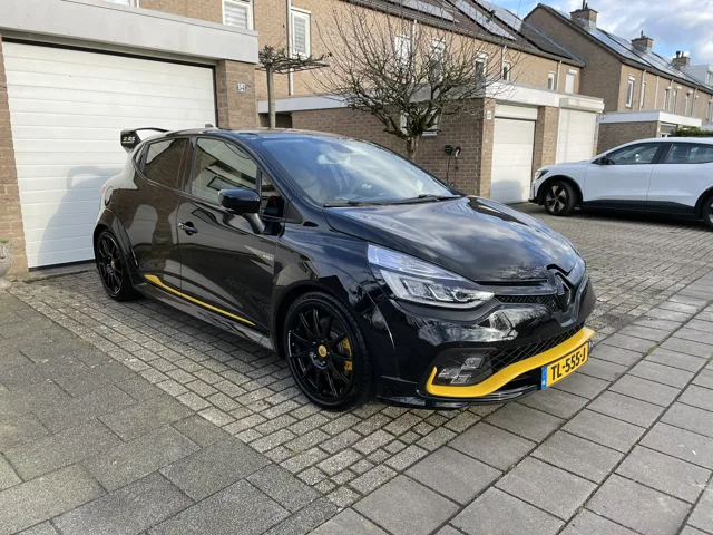 Renault Clio R.S.18 · 41